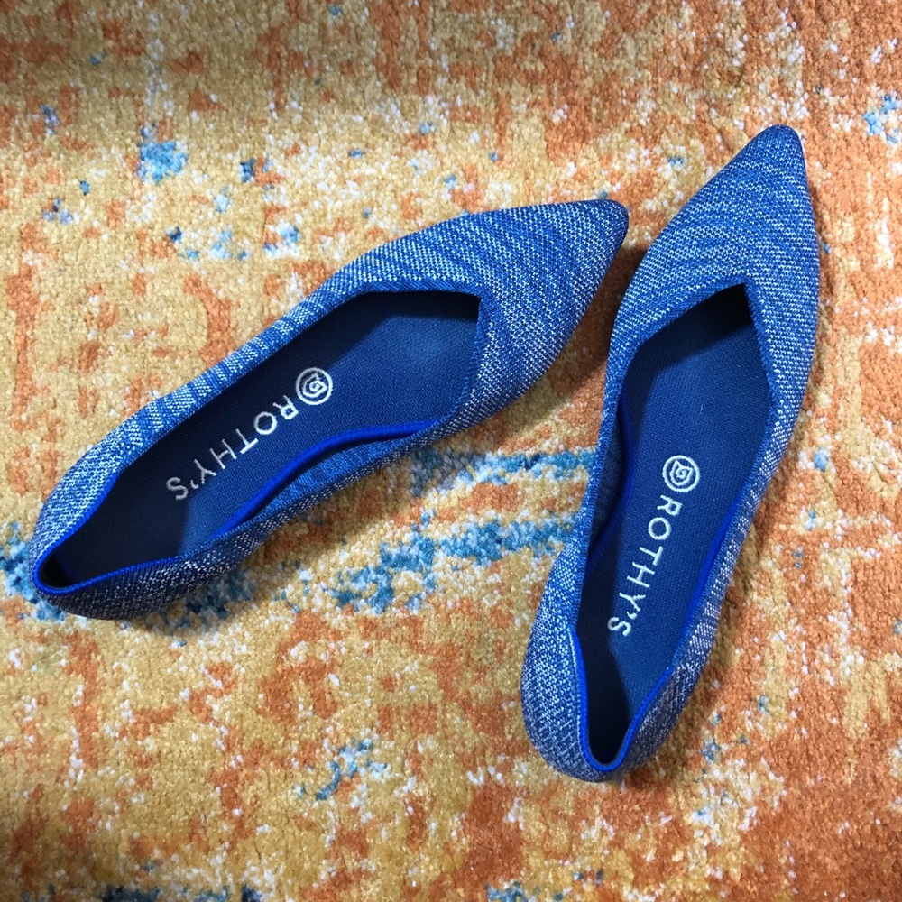 NWOT Rothy’s Indigo pointed toe Flat